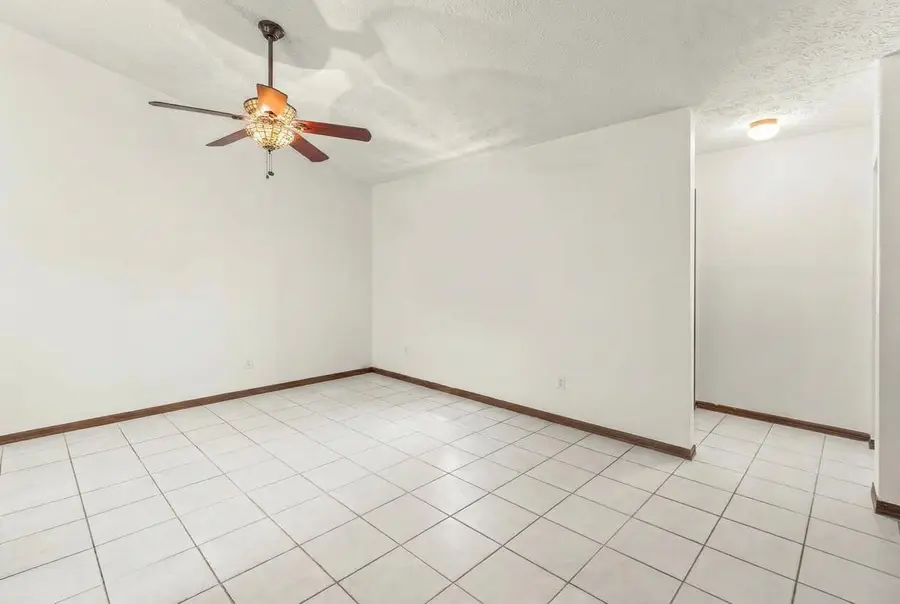 2411 SE Floresta Drive, Port Saint Lucie, FL 34984 - #2