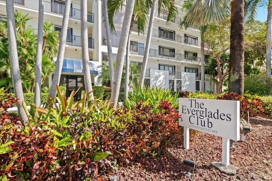 2300 NE 33rd Avenue #502, Fort Lauderdale, FL 33305 - #2