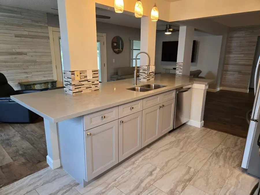 1124 NW 90th Way, Plantation, FL 33322 - #3