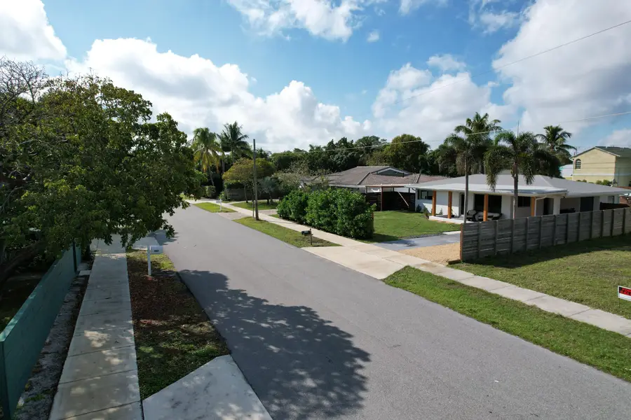 910 SE 3rd Avenue, Delray Beach, FL 33483 - #3