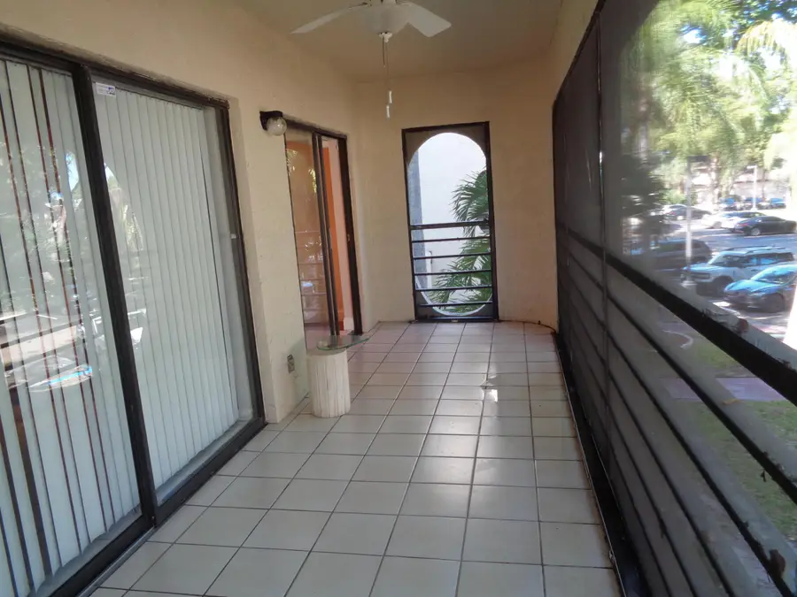 6328 W Longboat Ln Lane W #201, Boca Raton, FL 33433 - #3