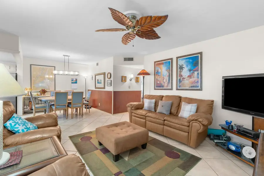 100 SE 6th Avenue #304, Pompano Beach, FL 33060 - #3