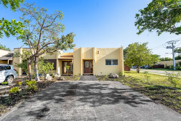 250 NW 43rd Place, Pompano Beach, FL 33064