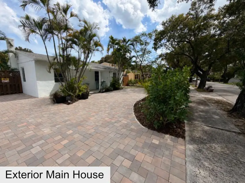 3024 Clyde Road, West Palm Beach, FL 33405 - #2