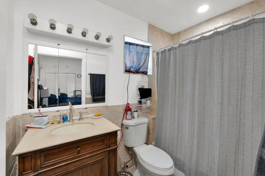 413 SW 11th Street, Fort Lauderdale, FL 33315 - #2