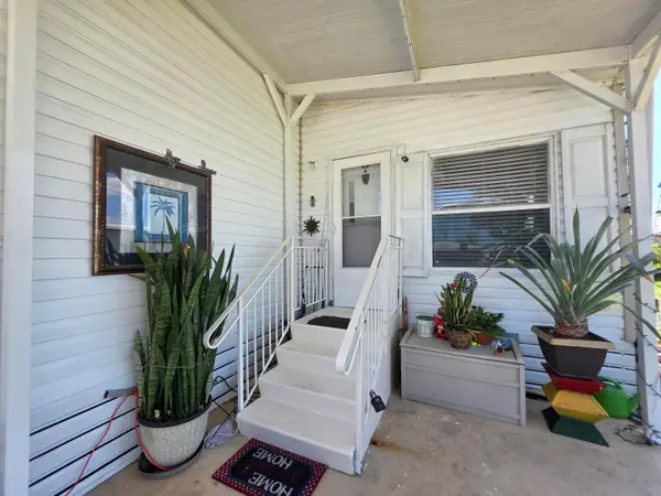 3 SE Kassaba Lane, Port St Lucie, FL 34952