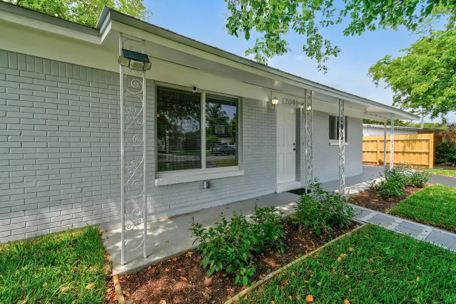 12091 Colony Avenue, Palm Beach Gardens, FL 33410 - #2