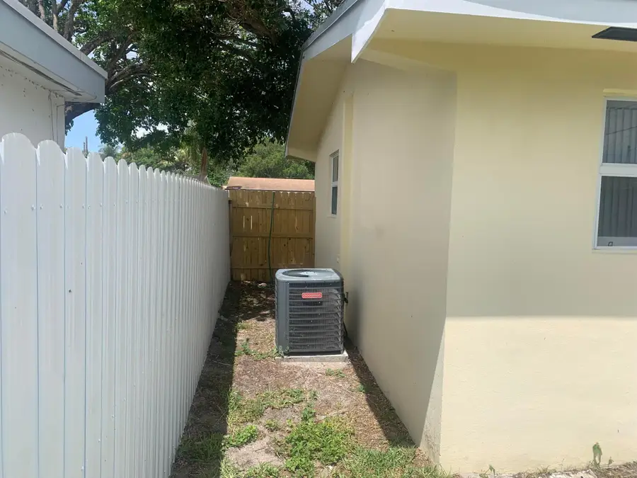 Address Withheld By Seller, Miramar, FL 33023 - #3