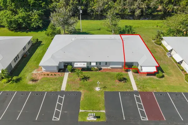 109 Lakes End Drive #D, Fort Pierce, FL 34982