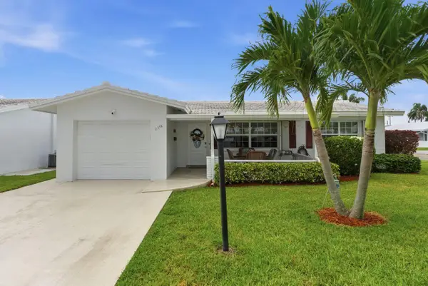 2398 SW 9th Avenue N, Boynton Beach, FL 33426