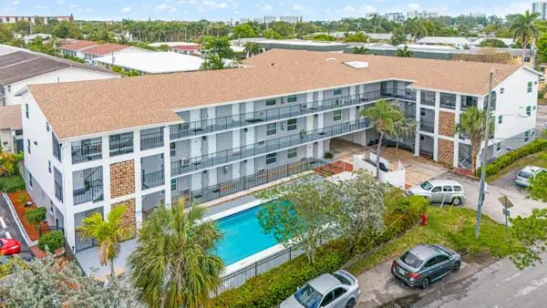 1021 NE 24th Avenue #Apt 12, Pompano Beach, FL 33062
