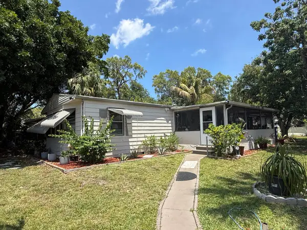2555 Pga Boulevard, Palm Beach Gardens, FL 33410