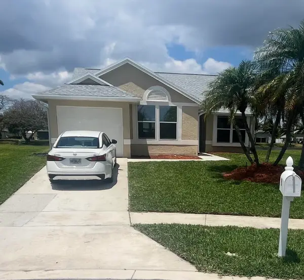31 Misty Meadow Drive, Boynton Beach, FL 33436