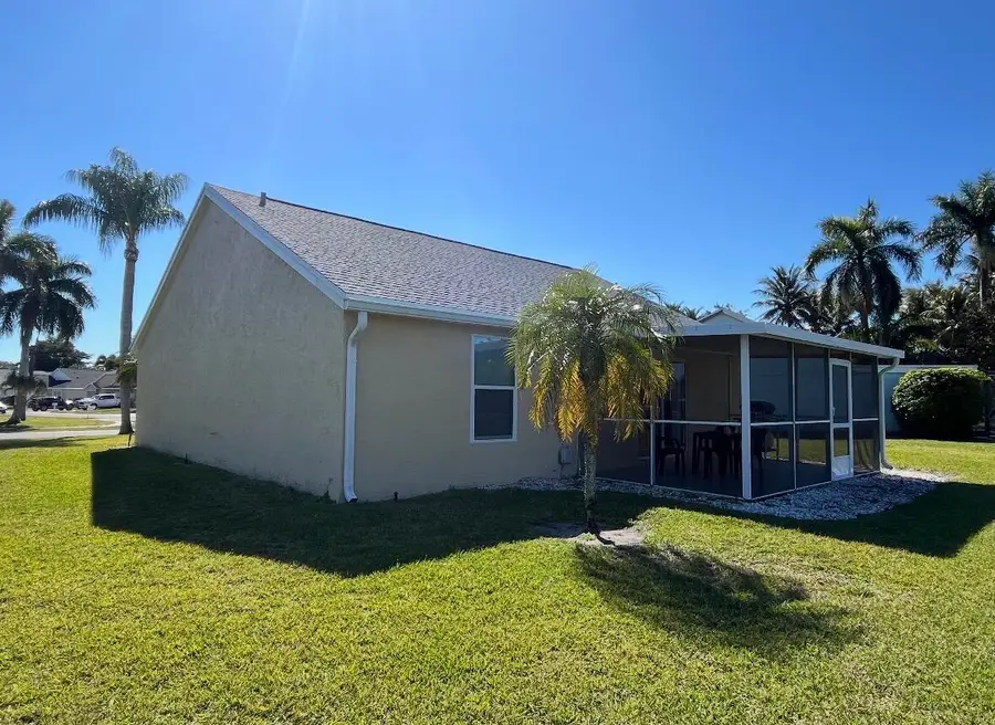 31 Misty Meadow Drive, Boynton Beach, FL 33436 - #2