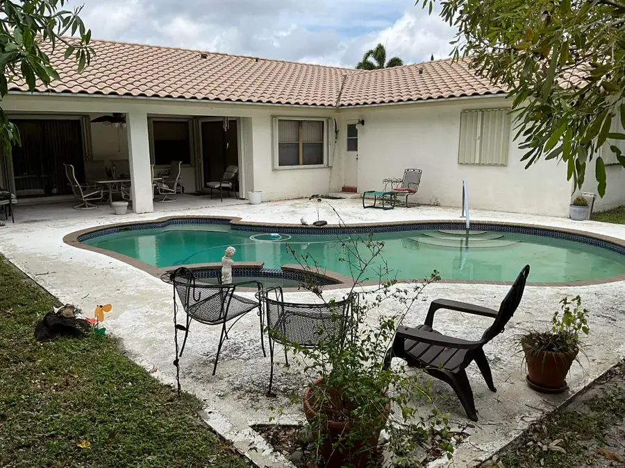 6114 Woodbury Road, Boca Raton, FL 33433 - #3