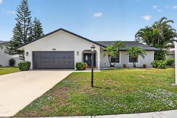 8444 Linden Way, Greenacres, FL 33467