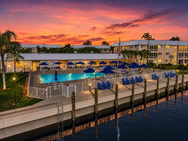 25 Colonial Club Drive #101, Boynton Beach, FL 33435