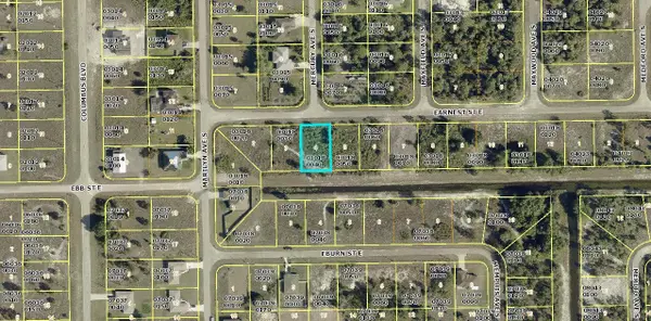 1216 Earnest Street E, Lehigh Acres, FL 33974