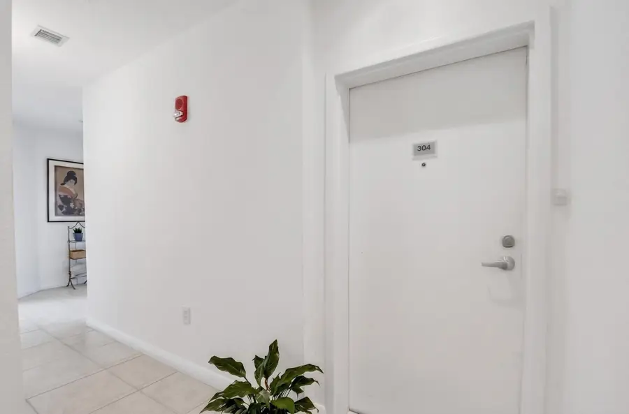1617 N Flagler Drive, West Palm Beach, FL 33407 - #2