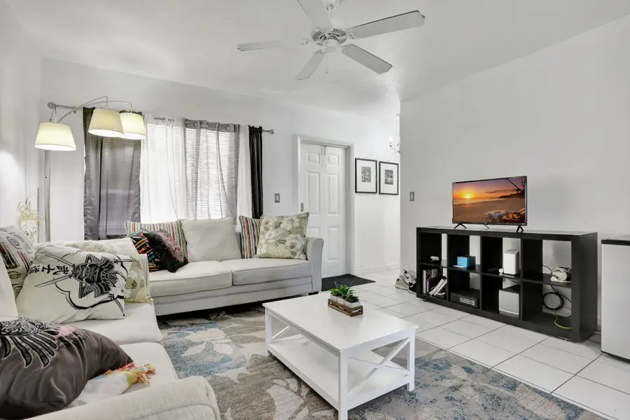 461 NW 76th Avenue #205, Margate, FL 33063 - #2