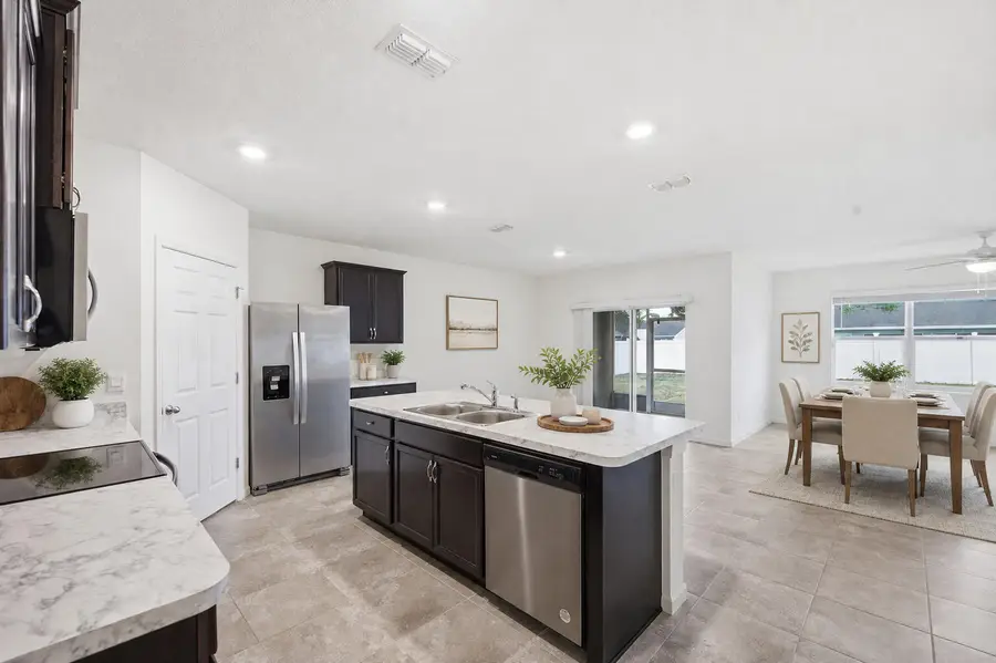 428 SE Fairchild Avenue, Port Saint Lucie, FL 34984 - #3