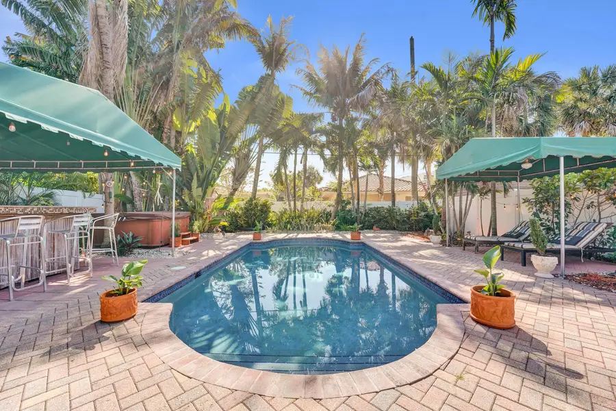 1036 NE 9th Avenue, Fort Lauderdale, FL 33304 - #2
