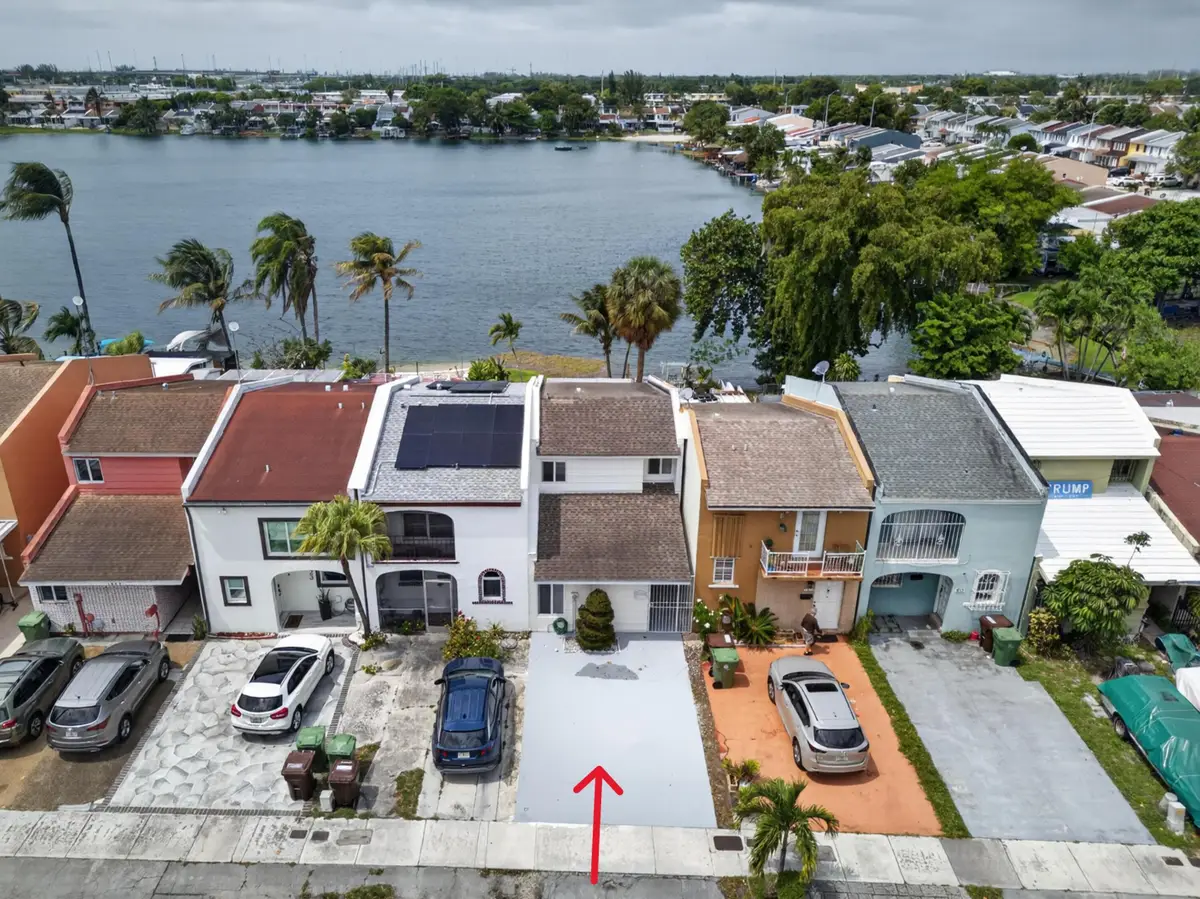 1819 W 68th Street, Hialeah, FL 33014 - #1