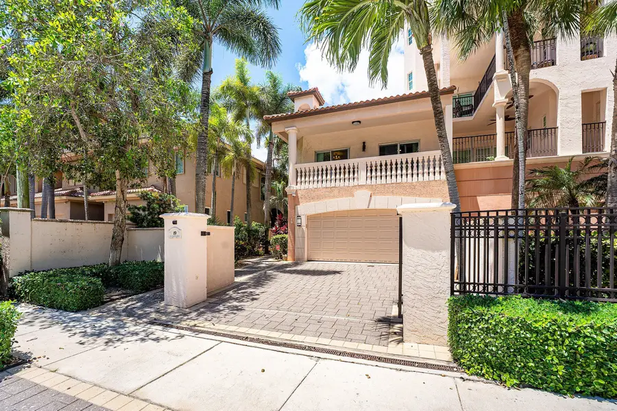 19 Hendricks Isle, Fort Lauderdale, FL 33301 - #2