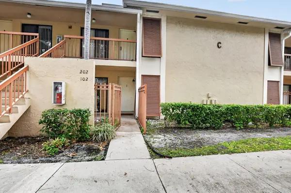 3939 NE 5th Avenue #C102, Boca Raton, FL 33431