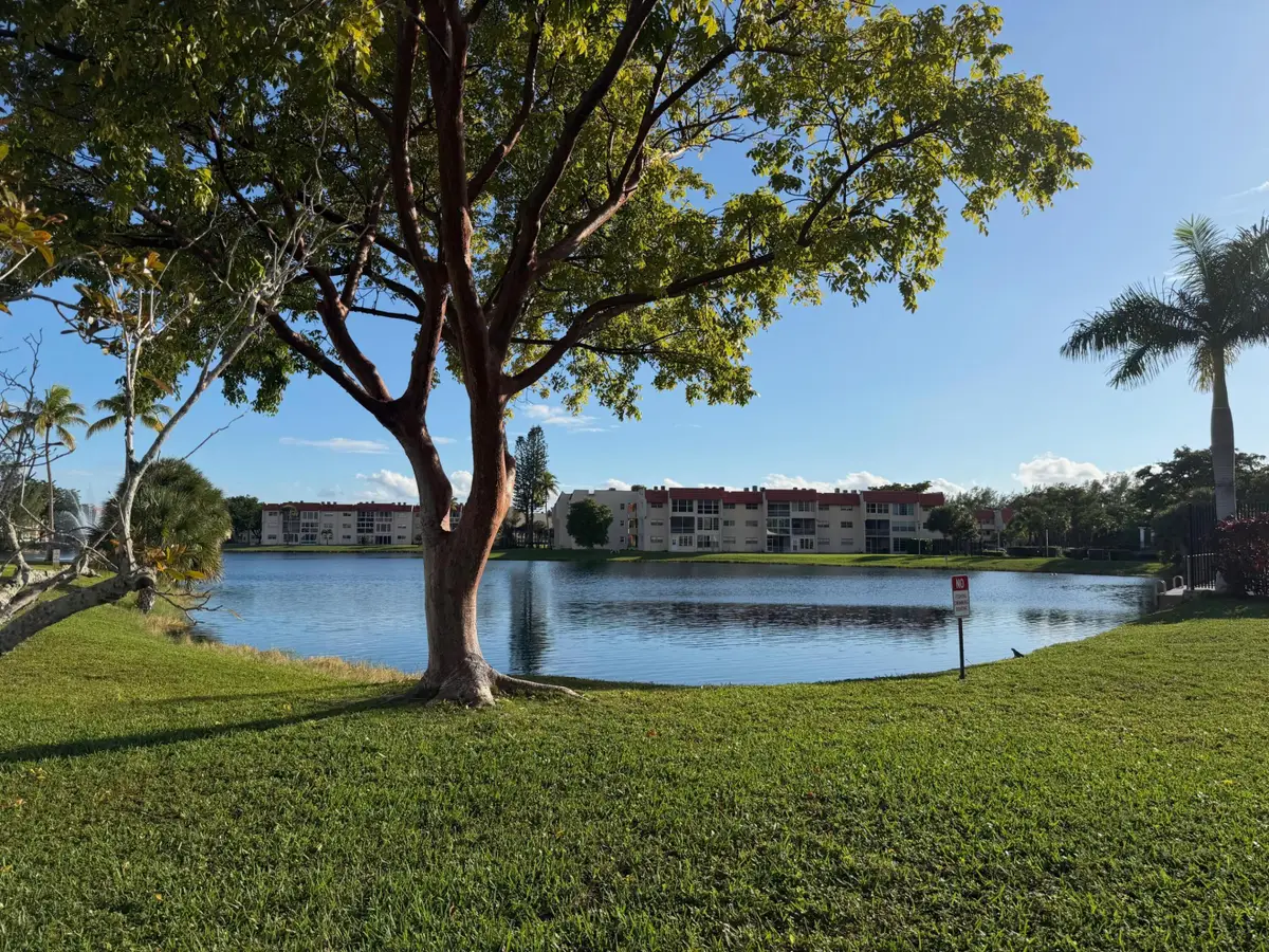 2950 Sunrise Lakes Drive W #305, Sunrise, FL 33322 - #1