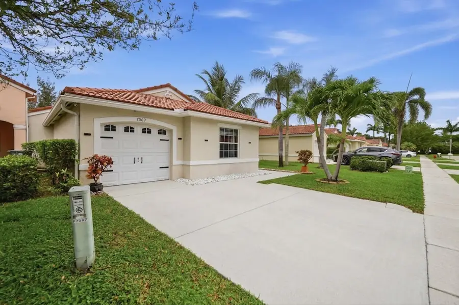 7069 Burgess Drive, Lake Worth, FL 33467 - #2