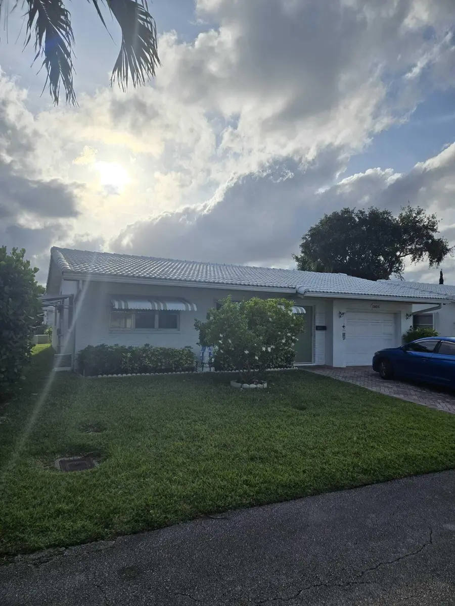 5805 NW 83rd Avenue, Tamarac, FL 33321 - #2