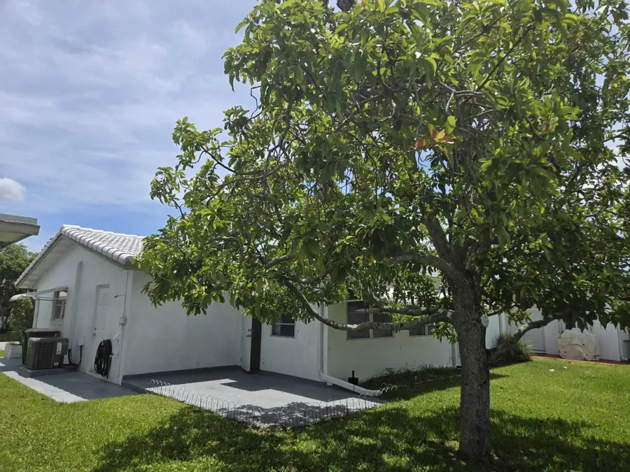 5805 NW 83rd Avenue, Tamarac, FL 33321 - #3