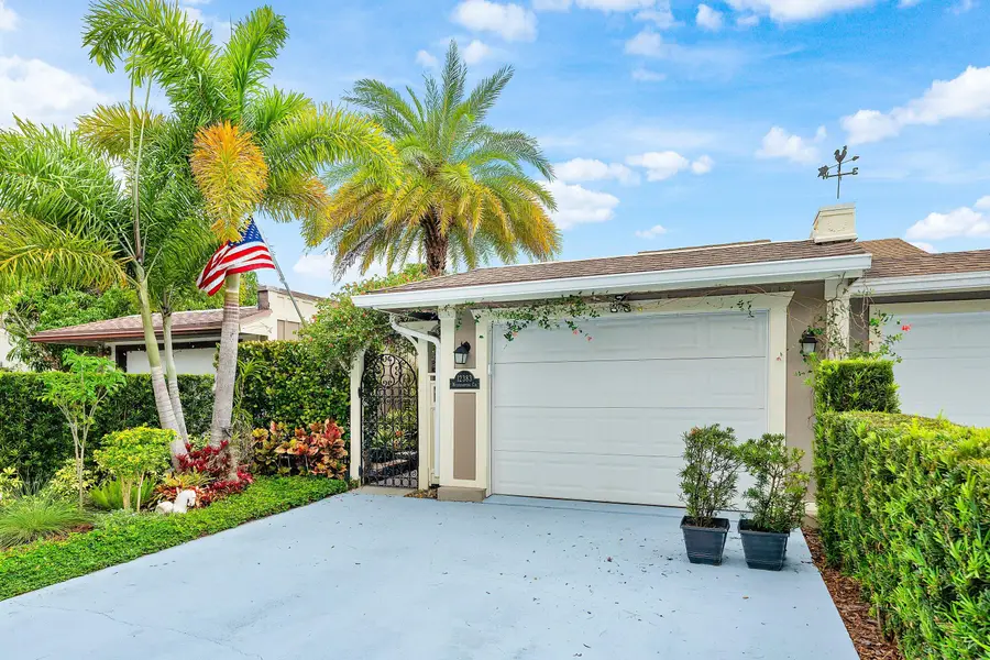 12383 Westhampton Circle, Wellington, FL 33414 - #2