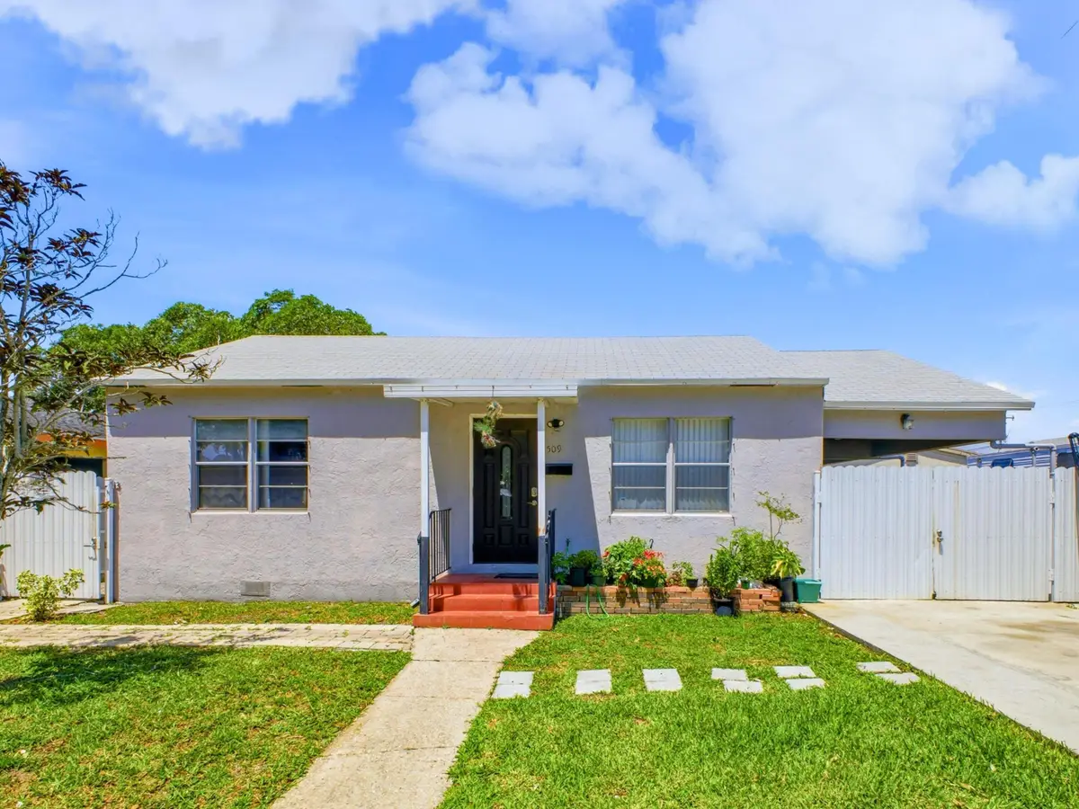 5509 W Garden Avenue, West Palm Beach, FL 33405 - #1