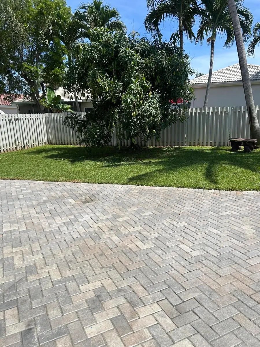 6878 NW 33rd Street, Margate, FL 33063 - #3