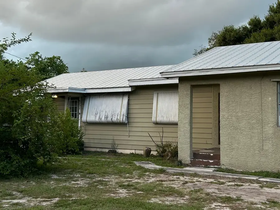 4232 Edwards Road, Fort Pierce, FL 34981 - #2