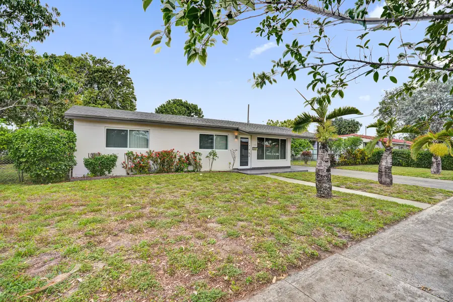 7200 W 14th Avenue, Hialeah, FL 33014 - #3
