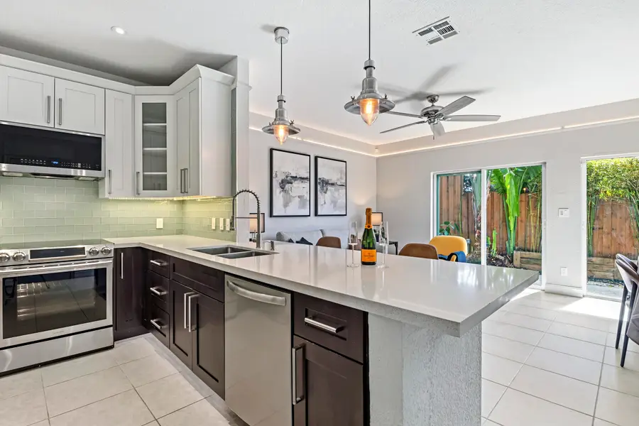1741 NE 4th Avenue #F5, Fort Lauderdale, FL 33305 - #3
