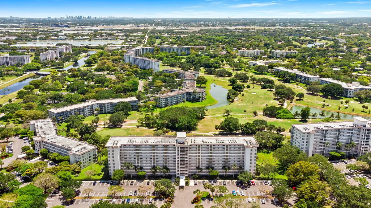 3510 Oaks Way #1002, Pompano Beach, FL 33069 - #1