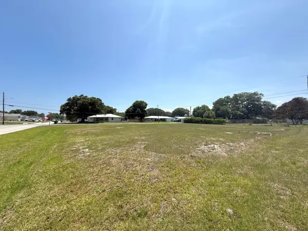 Tbd Seagrape Drive, Fort Pierce, FL 34982