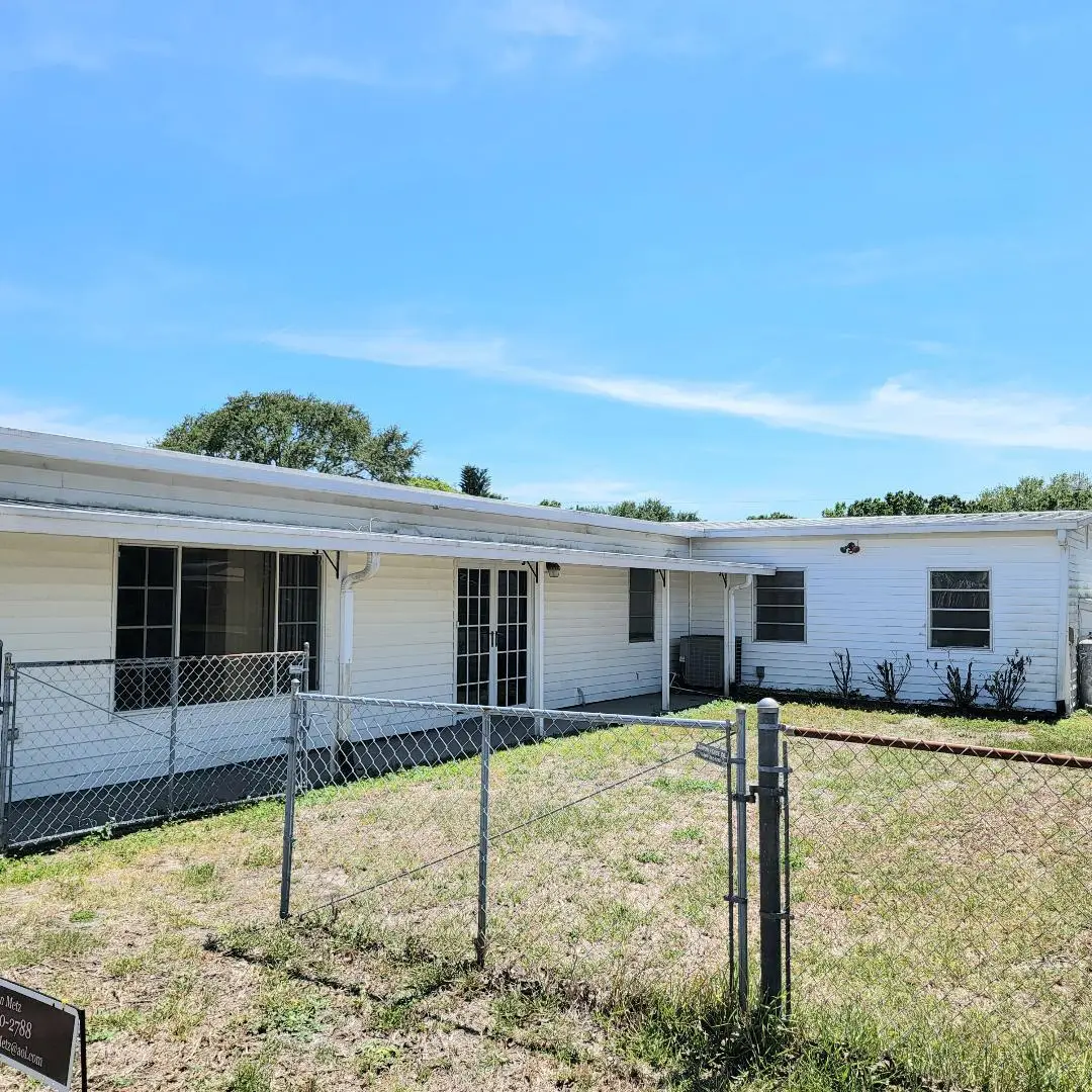 1096 8th Street, Okeechobee, FL 34974 - #1