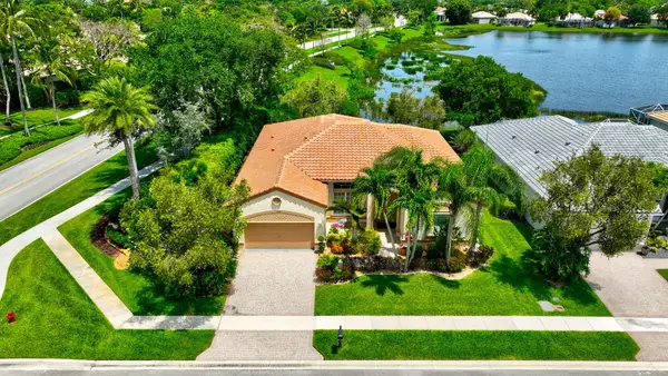 9725 Asti Lane, Lake Worth, FL 33467