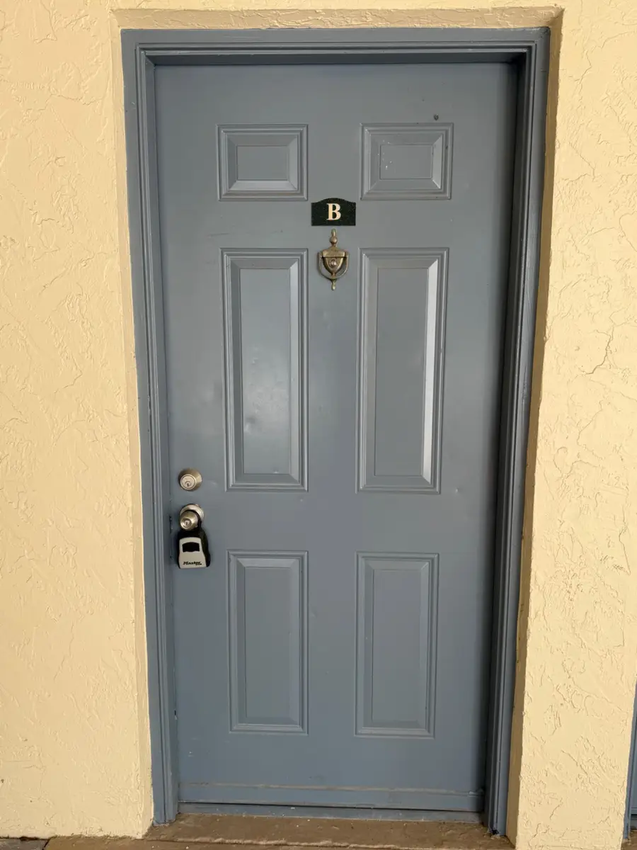 1515 Lake Crystal Drive #B, West Palm Beach, FL 33411 - #2