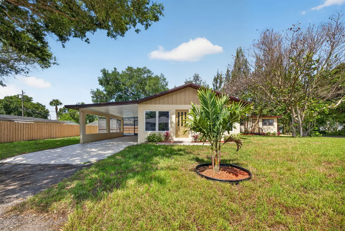 303 Lott Street, Fort Pierce, FL 34947 - #1