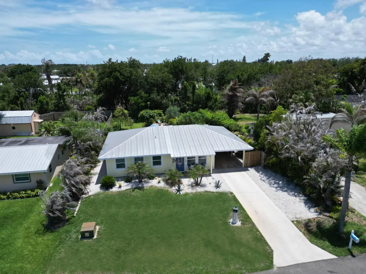 8704 SE Jardin Street, Hobe Sound, FL 33455 - #1