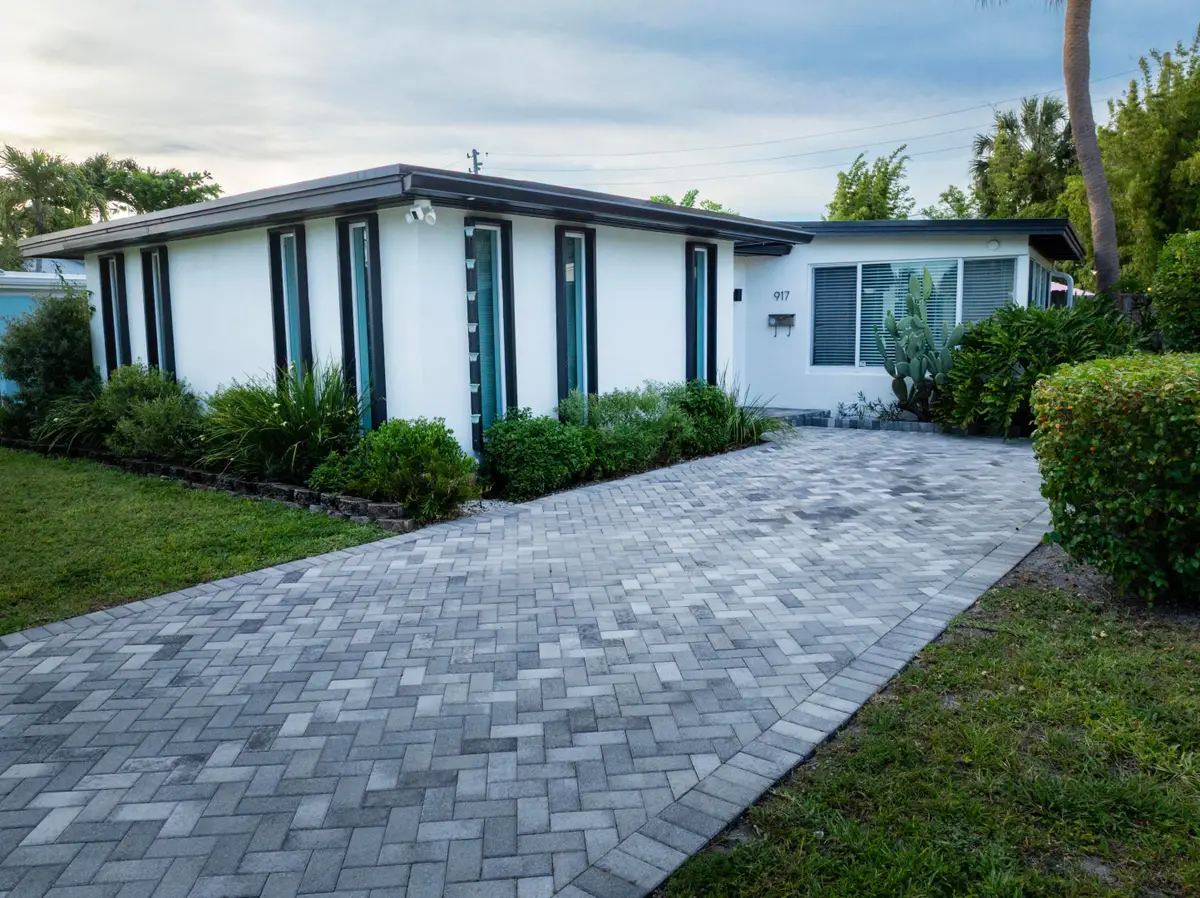 917 NE 18th Street, Fort Lauderdale, FL 33305 - #1