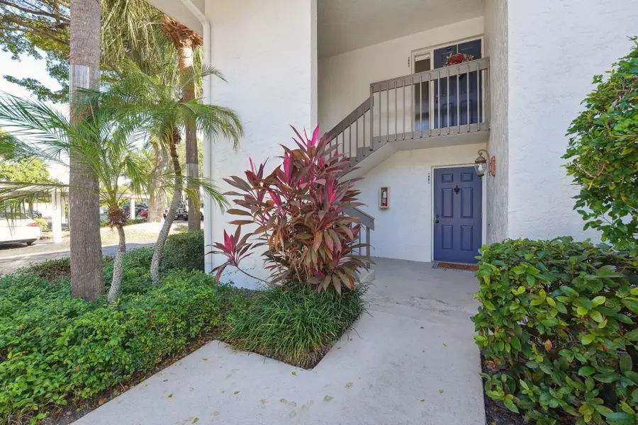100 Pelican Pointe Drive #101, Delray Beach, FL 33483 - #3