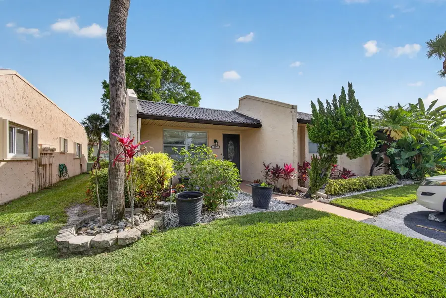 127 Lake Gloria Drive, West Palm Beach, FL 33411 - #2