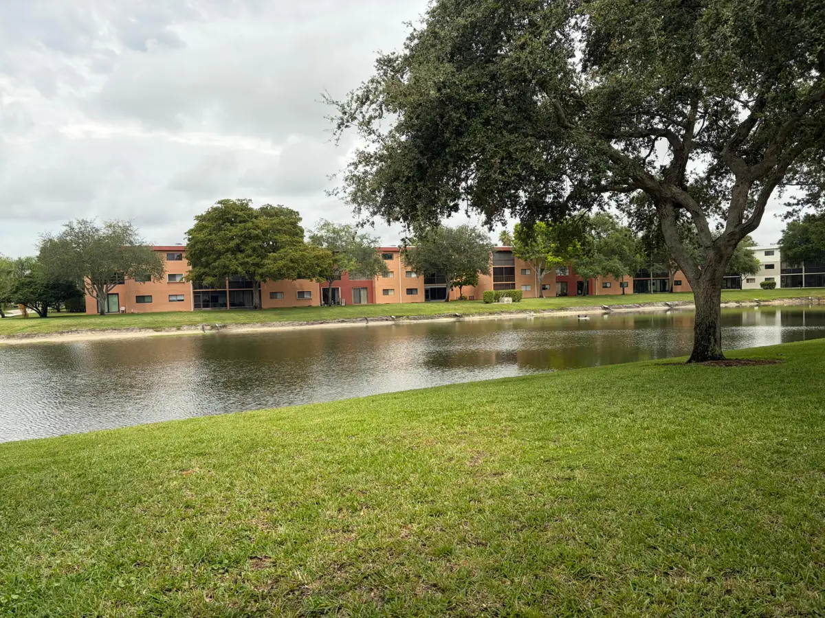 5550 Witney Drive #102, Delray Beach, FL 33484 - #1